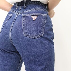 90s vintage Guess dark wash jeans waist 29-30”